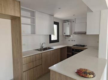 Departamento de 4 ambientes, Tandil · Departamento Céntrico de Categoría a Estrenar