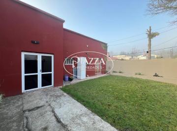 Casa · 100m² · 4 Ambientes · 1 Cochera · Casa en City Bell