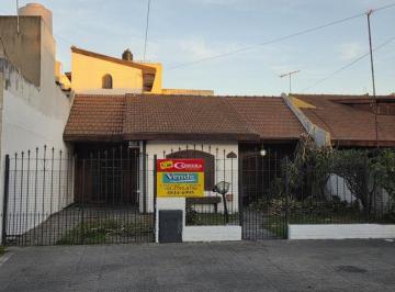 tres-de-febrero-villa-bosch-venta-casa-4-ambientes · Casa 4amb 130 M²cub en Lote de 200 m² *apto Credito*
