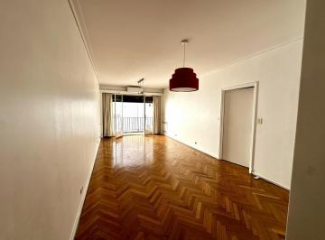 Departamento · 120m² · 3 Ambientes · Hermoso Depto de 3 Amb C/dep. Cocina Comedor. Cochera Opcional