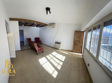 PH · 146m² · 6 Ambientes · 2 Phs de 3 Amb. Unificado a 150 m de Estac. de Quilmes