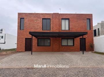 PH · 90m² · 2 Dormitorios · 1 Cochera · Duplex en Quebrada de Manantiales 2 Dorm. 2 Baños