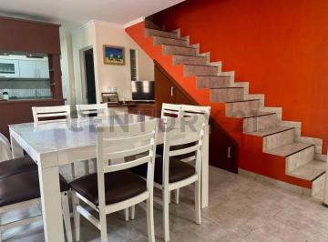 Casa · 40m² · 3 Ambientes · 1 Cochera · Casa Dúplex 2 Dorm. y Cochera en Costa Azul