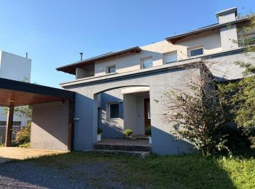 Casa · 330m² · 9 Ambientes · 2 Cocheras · Casa en Estancia Q2 - Financiación - Acepta Menor