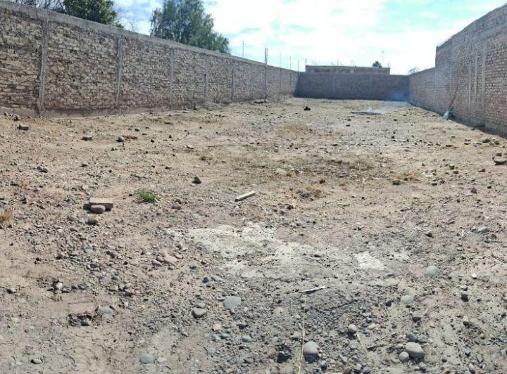 Terreno · 432m²