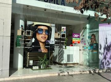 Fondo de comercio · 45m² · Venta de Fondo de Comercio de Optica