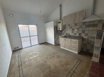 Casa de 4 ambientes, Córdoba · Casa en Alquiler de 2 Dorm. en Residencial America