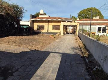 Casa de 8 ambientes, Córdoba · Casa a Reciclar en Venta | Gran Potencial de Inversión | Cerro de Las Rosas