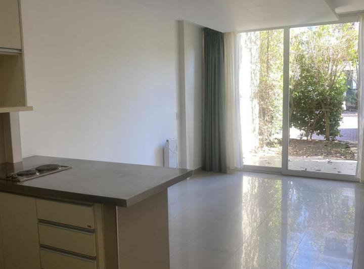 Departamento · 60m² · 2 Ambientes · 1 Cochera