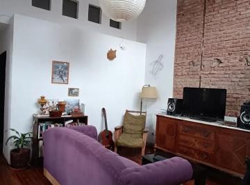 PH de 3 ambientes, Villa Luro · PH en Villa Luro con Patio y Reciclado.