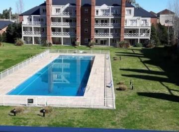 Casa · 89m² · 3 Ambientes · 1 Cochera · Alquiler Dto Jardin Condo Tortugas Iigarin Escobar