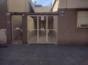 Garage , Agronomía · Garage en Agronomía Excelente Ubicación Fácil Acceso