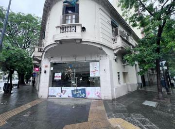 Local comercial · 100m² · Local en Alquiler en Caballito, 100 m² en Esquina Gaona y Fragata Sarmiento.