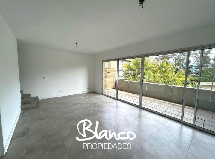Departamento · 81m² · 3 Ambientes · 1 Cochera