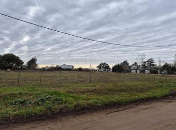 Terreno , Junín · Venta Amplio Terreno Barrio Los Naranjos Junín