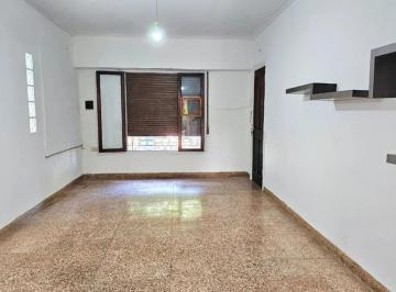 Casa · 77m² · 3 Ambientes · Venta Casa 3 Ambientes con Jardín y Parrilla en Ensenada