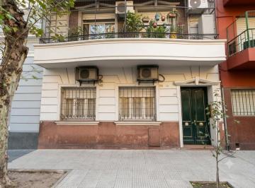 Departamento · 46m² · 3 Ambientes · Juan B Alberdi Al 2300 Venta 1 Piso por Escalera