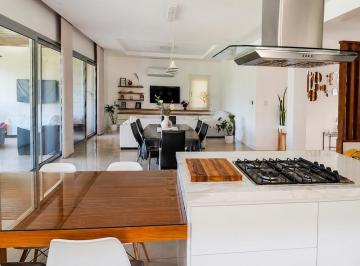 Casa · 940m² · 4 Dormitorios · 4 Cocheras · Casa 3 Dorm. Playroom Barrio Cerrado Puerto Roldan