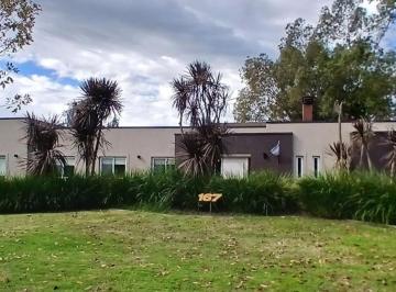 Casa · 330m² · 5 Ambientes · Casa en Venta Fincas de San Vicente
