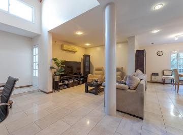 Casa · 138m² · 5 Ambientes · Venta Casa Interna No PH 3 Dorm.