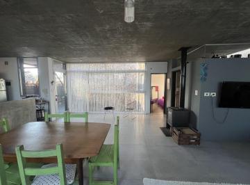 PH · 90m² · 2 Ambientes · 1 Cochera · Duplex con Cochera y Terraza