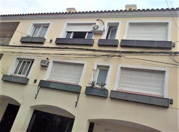 Departamento · 82m² · 3 Ambientes · 1 Cochera · Exc Depto 2 Dorm Alq Cochera Ctrafte Caseros Al 200