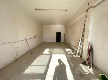 Local comercial · 60m² · Local en Alquiler - Francisco Alvarez, Moreno