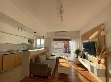 Departamento · 49m² · 3 Ambientes · Tres Ambientes Luminoso con Balcón