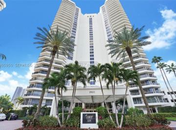 Departamento · 126m² · 3 Ambientes · 1 Cochera · Departamento en Venta en Aventura, Miami, Florida