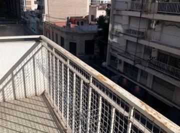 Departamento de 3 ambientes, Rosario · Departamento de 40 m² con 1 Dormitorio en Alquiler en Centro