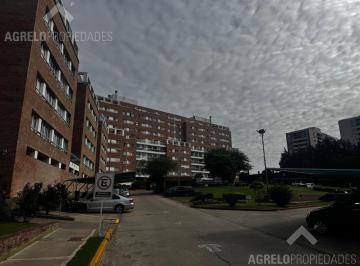 Departamento · 80m² · 3 Ambientes · 1 Cochera · Departamento en Crisol Norte