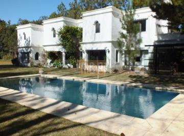 Foto1 · Hermosa Casa a Pocas Cuadras del Mar
