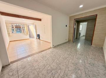 Casa de 3 ambientes, Mar del Plata · Latorre Prop. Alquila 24 Meses Casa - Parque Luro