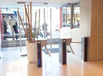 Oficina comercial de 3 ambientes, Colegiales · Oficina Piso Alto 126 m² Cochera Fija Contrafrente Planta Libre Vigilancia
