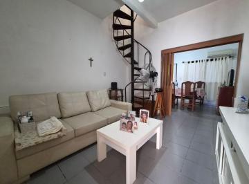 Casa · 76m² · 4 Ambientes · Casa en Echesortu