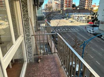Departamento de 1 ambiente, Mar del Plata · Ambiente y Medio a La Calle - Zona Güemes (Av Colon 1300)