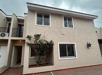 Departamento de 4 ambientes, Córdoba · Alquilo Dúplex 3 Dorm. C/ Cochera B° Ameguino Sur