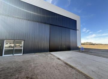 Bodega-Galpón · 465m² · 1 Cochera · Alquilo Galpon Parque Industrial Punto 53 Unquillo