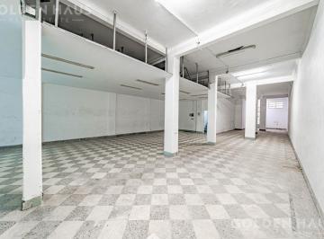 Local comercial · 543m² · Local en Monserrat