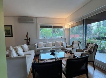 Departamento · 134m² · 4 Ambientes · 1 Cochera · Maure 2100. Espectacular Piso. Cochera Baulera