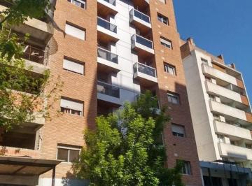 Departamento · 60m² · 3 Ambientes · Alquiler – Departamento de 2 Dorm. con Balcón Pasante en Nueva Córdoba