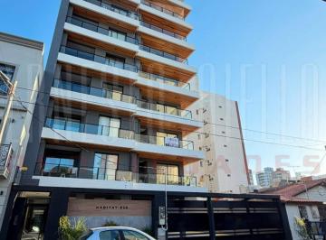 Departamento · 87m² · 3 Ambientes · Venta Semipiso 3 Ambientes a Estrenar con Cochera en Quilmes Centro.