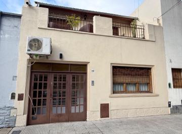 Casa · 150m² · 4 Ambientes · Casa en Venta 4 Amb 2 Plantas en Devoto