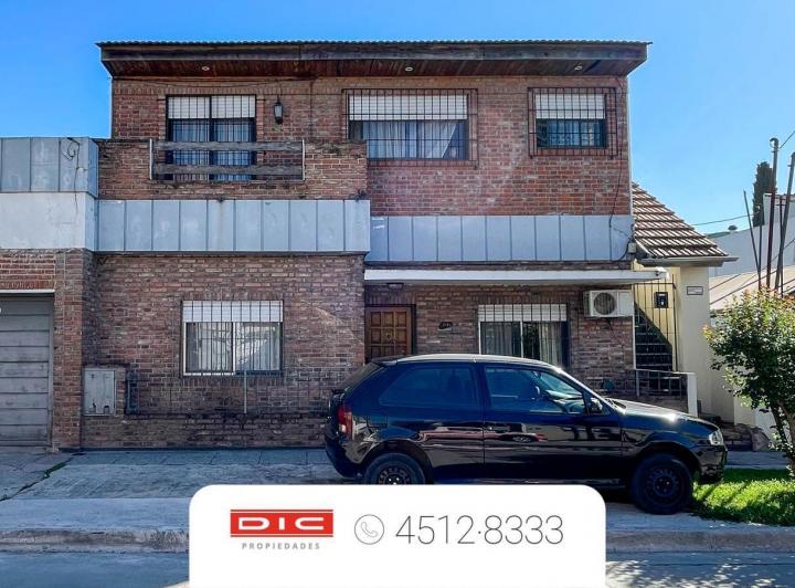 PH · 160m² · 5 Ambientes · 1 Cochera