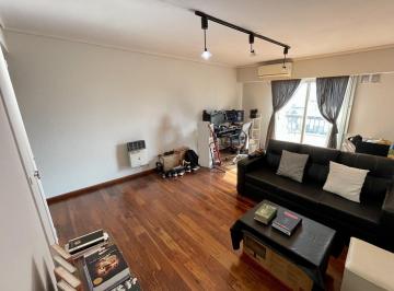 Departamento · 45m² · 2 Ambientes · Departamento en Venta un Dormitorio con Cochera en Pichincha