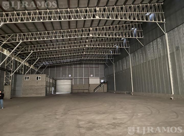Depósito · 1650m²