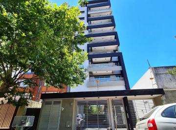 Departamento · 73m² · 3 Ambientes · 1 Cochera · Venta Depto. 3 Amb. C/ Coch. Quilmes