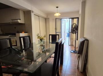 Casa · 155m² · 5 Ambientes · 1 Cochera · Casa Barrio Arco Iris