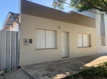 Casa · 4 Ambientes · 1 Cochera · Casa en Alquiler | Domingo Matheu 1451