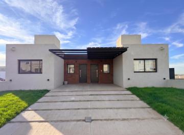 Casa de 1 ambiente, Córdoba · Dúplex en Venta 1 Dormitorio + Patio con Asador